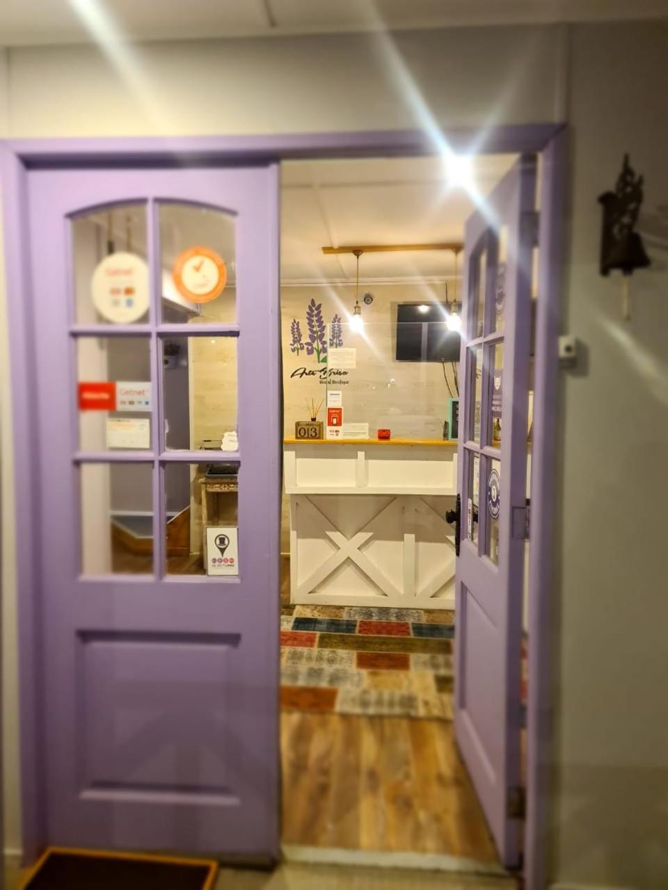Arte Brisa Hostal Boutique Puerto Natales Esterno foto